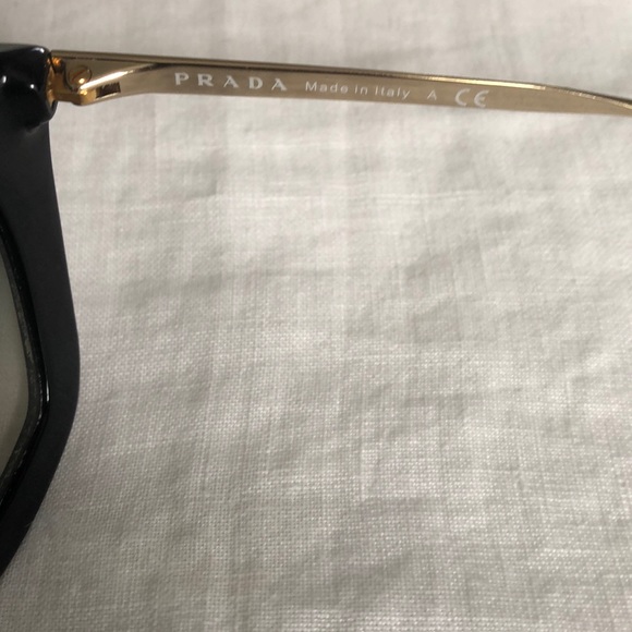 Prada Catwalk sunglasses main image 4